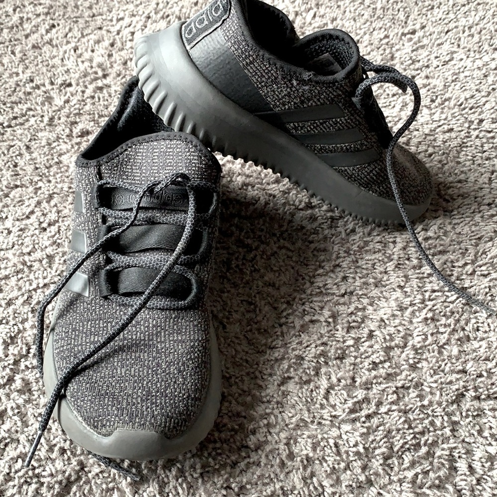 adidas Unisex Kids Striped Lace-up Kaptir Shoes Bf5 Black/grey EF7243 Size 5.5